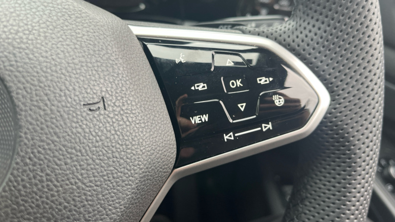 Volkswagen Golf 1.4 TSI GTE 5dr DSG Hatchback